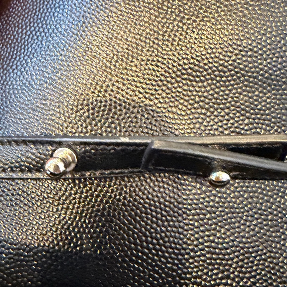 100% Authentic YSL CLASSIC CASSANDRE CHAIN WALLET IN GRAIN DE POUDRE LEATHER - Picture 6 of 9